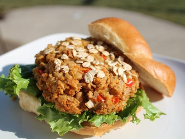 Masala Oata Veg Burger
